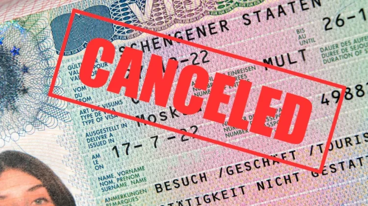 „Cetățeni ai Rusiei, nu treceți granița, nu sunteți bine primiți aici”. Patru state europene refuză să mai primească turiști ruși