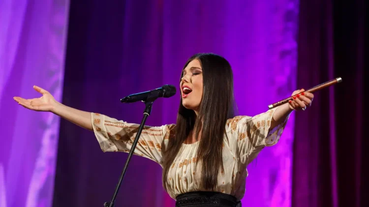 Paula Seling dă cărțile pe față: a plecat din finala Eurovision pentru că „TVR crede că poate face playlist-ul unui artist invitat”. Care e melodia refuzată, „o piesă intrată în Patrimoniul UNESCO”