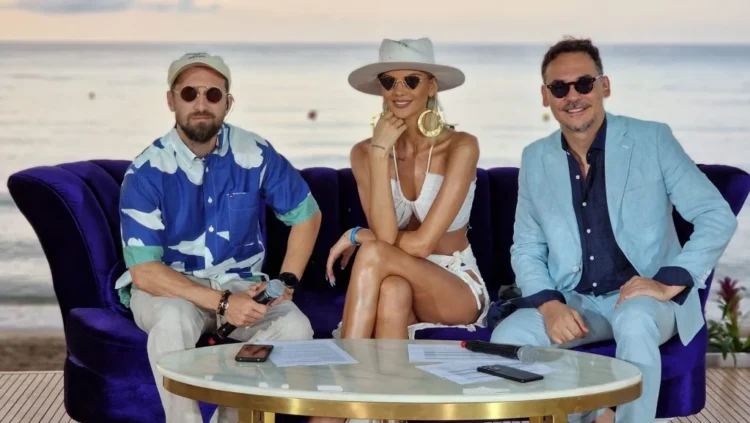 Decizia luată de Antena 1 în legătură cu emisiunea prezentată de Răzvan Simion și Dani Oțil. „S-a întâmplat acelaşi lucru ca în fiecare an”