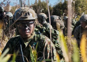 Rusia denunță „militarizarea nestăvilită” a Japoniei, după ce vecinul său estic a prezentat cel mai amplu plan de înarmare de după 1945