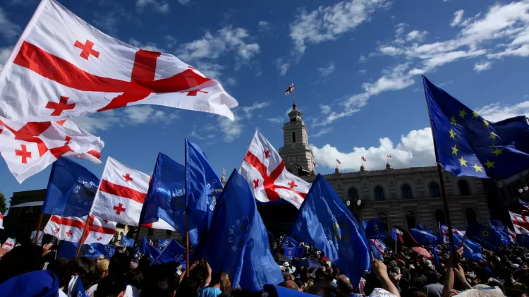 INTERVIU. Ce se întâmplă, de fapt, în Georgia, țara „condusă de un oligarh” unde oamenii au ieșit violent în stradă: „Puterea de aici nu este nici pro-Kremlin și nici pro-UE, ci pro-bani”