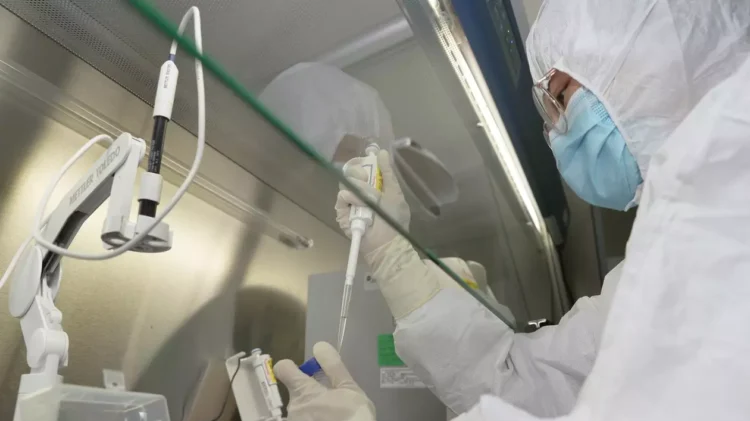 Primul vaccin inhalabil împotriva Covid-19 a început să fie administrat în China