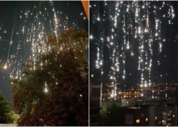 VIDEO/FOTO „Ploaie de foc” – Imagini terifiante după un atac cu muniție incendiară în Donețk