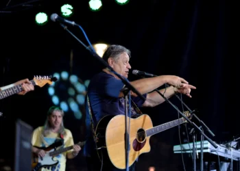 Scandal la reînvierea Cenaclului Flacăra ! Spectacolul de sâmbătă, contestat de directorul Institutului de Investigare a Crimelor Comunismului