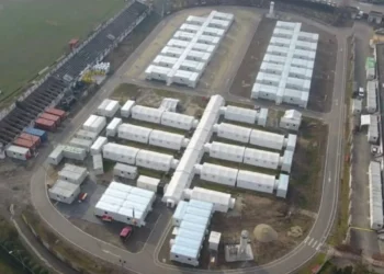 Se redeschide spitalul de campanie pentru cazurile COVID construit pe un stadion în Timișoara