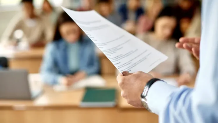 BAC 2022 | Baremul și rezolvarea subiectelor de la matematică și istorie