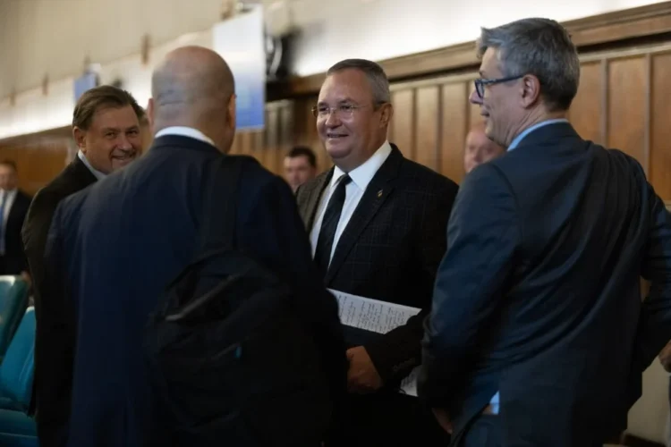 Ciucă: Programul Naţional ”Anghel Saligny” se adresează tuturor autorităţilor locale indiferent de culoarea politică