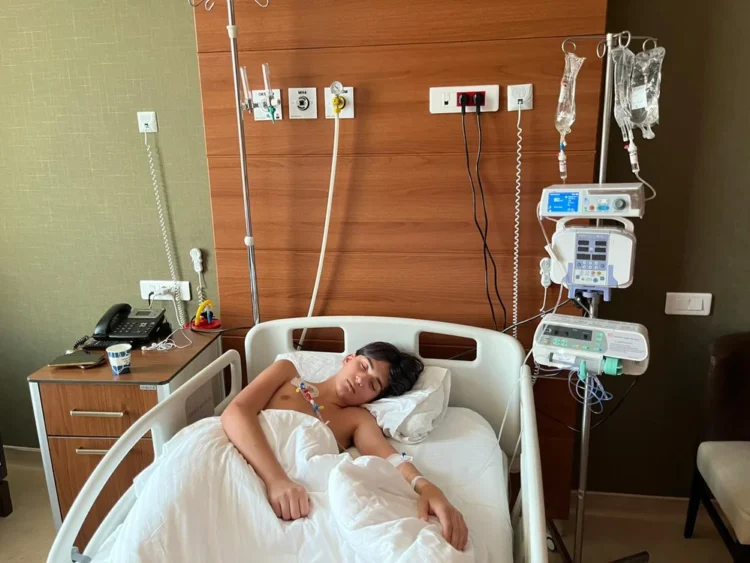 La doar 17 ani se luptă cu cancerul. Gestul care îl poate salva pe Mircea