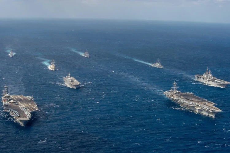 Indonezia şi SUA au început un exerciţiu militar comun în apropierea insulei Sumatra