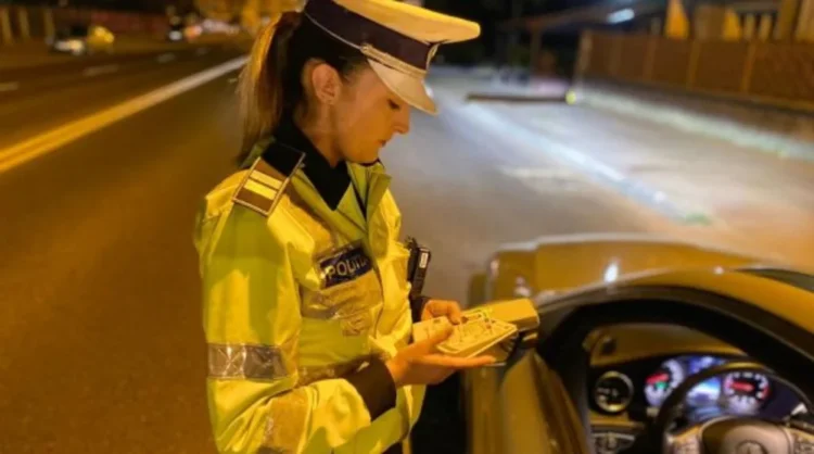 Greşeala care le poate aduce şoferilor amenzi uriaşe, însă îi ajută pe poliţişti