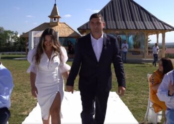 Mascaţi, jandarmi şi medici trimişi în comuna Măciuca, la nunta liderului AUR | Reacţia medicului Tudor Ciuhodaru