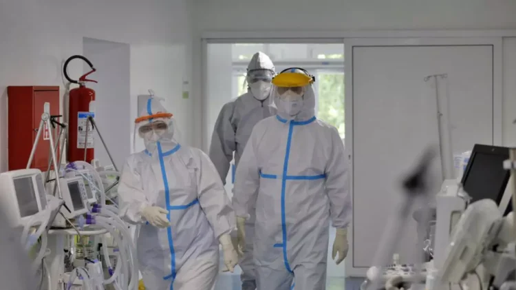 Bilanț COVID azi, 19 august. Numărul cazurilor zilnice se menține ridicat