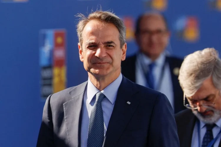 „Ieșirea de sub controlul intensificat al UE pune capăt celor 12 ani de durere”, a spus premierul Greciei