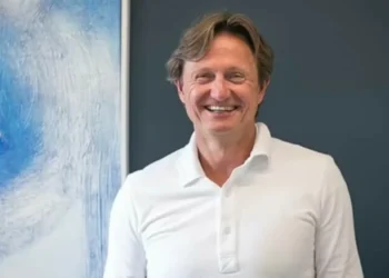 Milionarul care și-a părăsit soția pentru o refugiată din Ucraina pe care o primiseră în gazdă