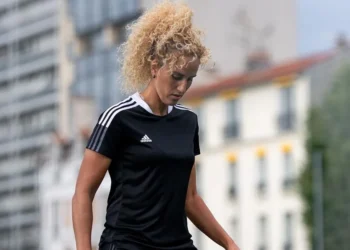 „I-am dat de două ori cu ranga peste picioare”. 🤬 Agresorul jucătoarei Kheira Hamraoui a făcut dezvăluiri „I-am dat de două ori cu ranga peste picioare”. 🤬 Agresorul jucătoarei Kheira Hamraoui a făcut dezvăluiri