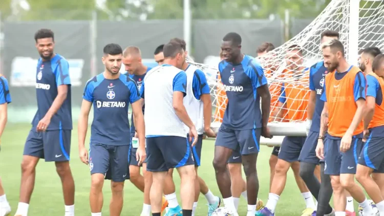 Fotbalistul care a fost păstrat la FCSB după ”intervenția duhovnicului”