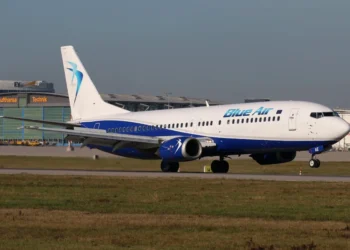 Blue Air a anunțat când și cum își vor putea recupera călătorii banii pentru bilete