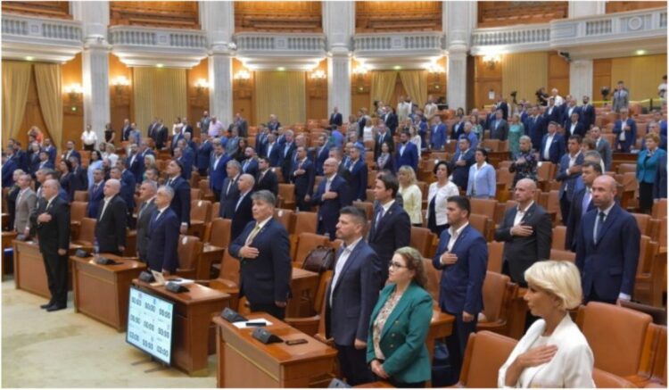 Cât muncește un parlamentar. Programul pe zile și ore