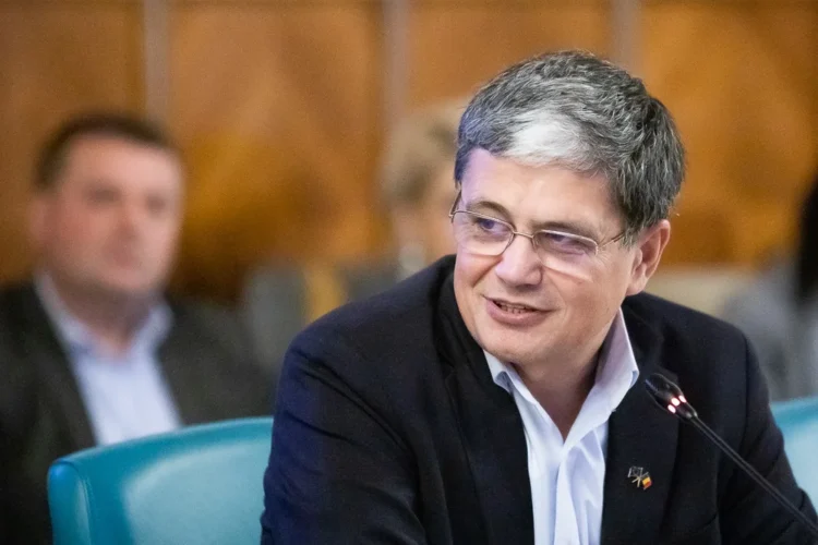 Marcel Boloş: Persoanele cu un venit de până la 400 de euro pot fi considerate vulnerabile