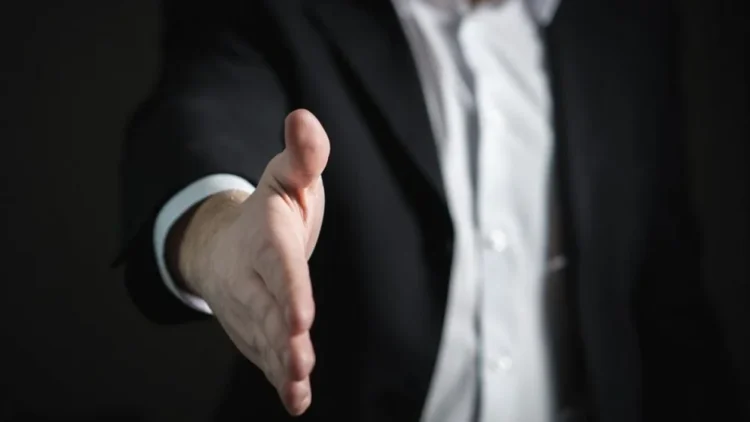Cea mai căutată meserie din România. În străinătate salariul ajunge la 10.000 de euro pe lună