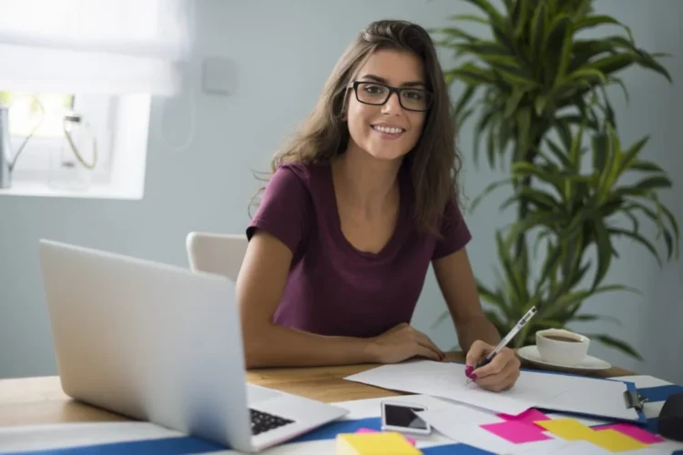 3 idei de CV-uri creative. Cum să impresionezi angajatorii de la primul contact
