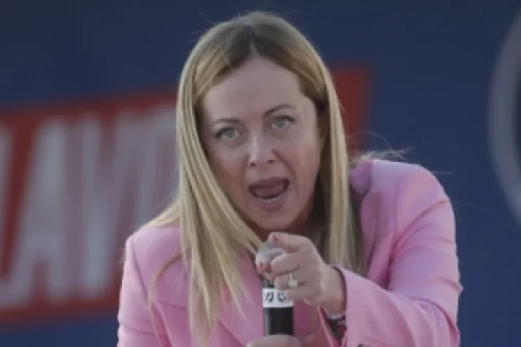 Europa își ține respirația: unde va duce Meloni Italia dacă va câștiga duminică?