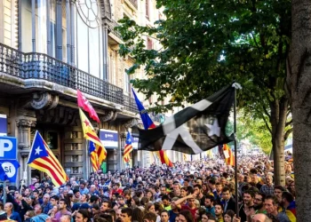 Catalunia își cere, din nou, independența față de Spania. Zeci de mii de oameni au participat la un protest masiv în Barcelona