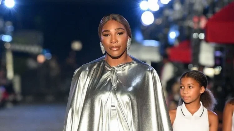 Ce apariție: Serena Williams a ”strălucit” la primul eveniment de după retragerea din tenis Ce apariție: Serena Williams a ”strălucit” la primul eveniment de după retragerea din tenis