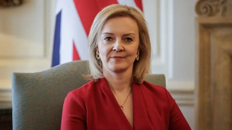 Premierul Liz Truss promite sprijin militar pentru Ucraina de 2,3 miliarde de lire sterline în 2023