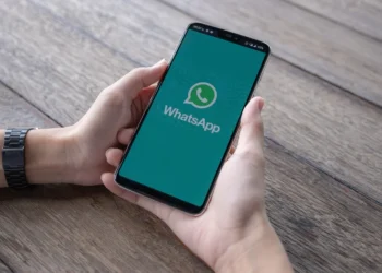 Schimbare importantă pentru românii care folosesc aplicația WhatsApp. Se întâmplă din octombrie 2022