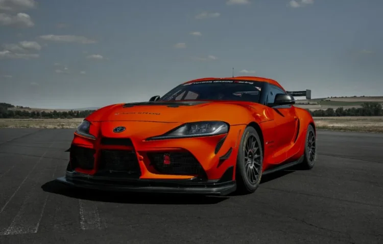 Toyota dezvăluie noul GR Supra GT4 EVO, un model destinat competițiilor