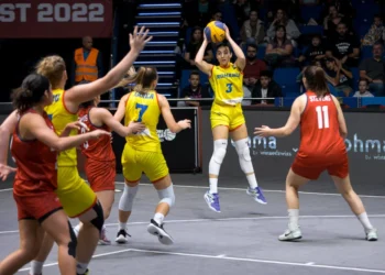 România, două meciuri dramatice în prima zi a Mondialelor de baschet 3×3