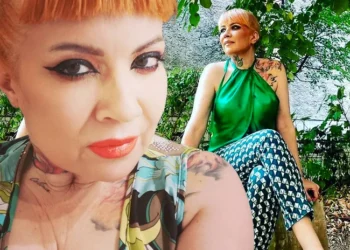 Catinca Roman, vizită fulger la medicul estetician! Ce intervenție si-a făcut după moartea tatălui?