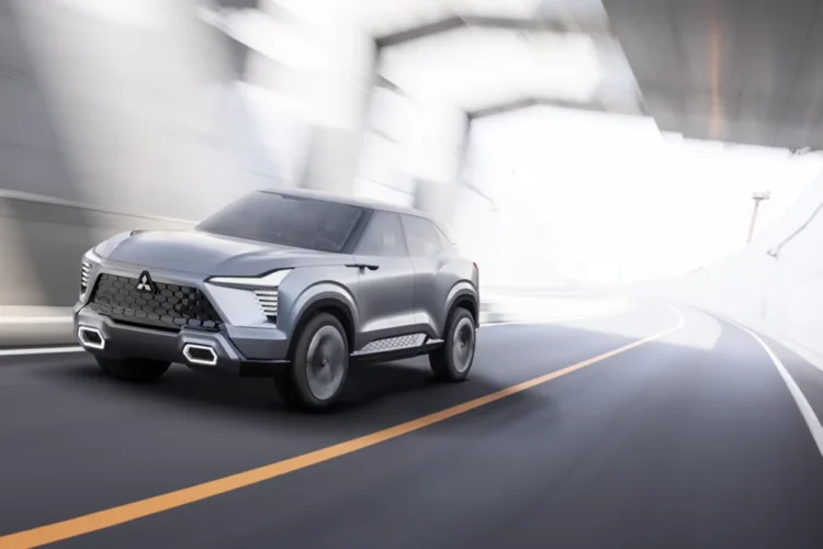 Conceptul Mitsubishi XFC prefigurează un nou SUV care va fi lansat în 2023