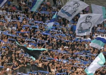 Inițiativă inedită la Universitatea Craiova » Fanii decid cum va arăta noul echipament