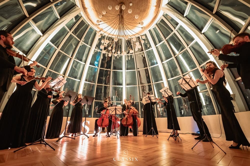 Classix in art showcase Mountain Dewde 1