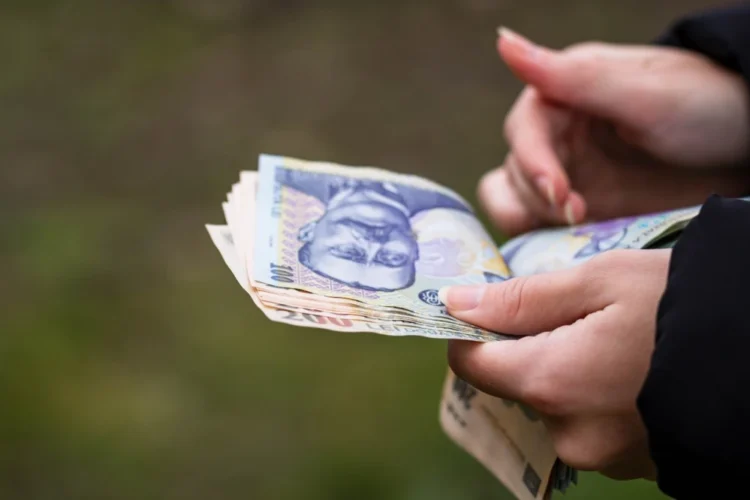 Câți bani și ce trebuie făcut, ca să se poată cumpăra ani de vechime pentru pensia la stat