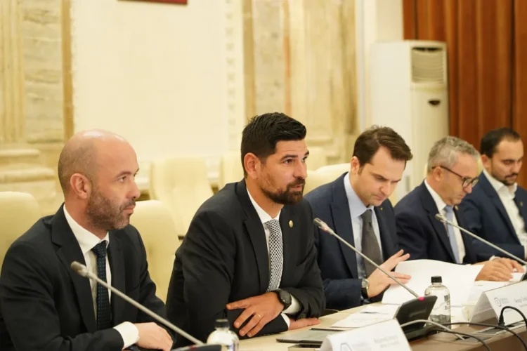 George Tuță: Viitorul muncii este acum