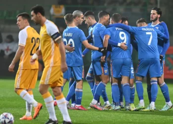 Ironii după succesul la scor al României cu Republica Moldova: ”Clar putem ajunge campioni europeni, chiar și mondiali”