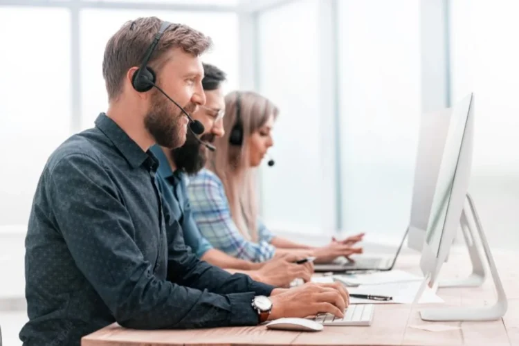 Cum vor companiile să te controleze: tehnologia care te „ajută” să devii obedient la locul de muncă Cum vor companiile să te controleze: tehnologia care te „ajută” să devii obedient la locul de muncă