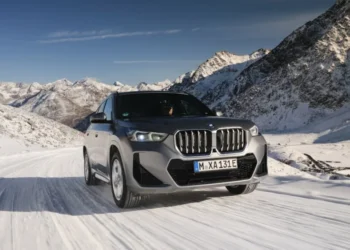 Noile modele de BMW X1 xDrive sunt testate la Sölden în condiții de iarnă