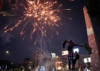 Presa din Argentina jubilează după câștigarea Cupei Mondiale! „Naționala Albiceleste a atins cerul” Presa din Argentina jubilează după câștigarea Cupei Mondiale! „Naționala Albiceleste a atins cerul”