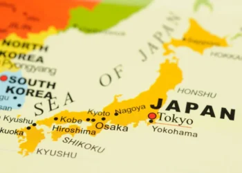 Japonia își revizuiește politica de apărare în fața Chinei