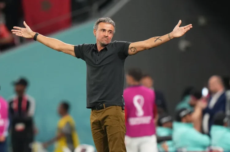 Luis Enrique, savuros când a vorbit despre viitorul lui ca selecționer al Spaniei: ”Am mai multe ieșiri decât metroul” Luis Enrique, savuros când a vorbit despre viitorul lui ca selecționer al Spaniei: ”Am mai multe ieșiri decât metroul”