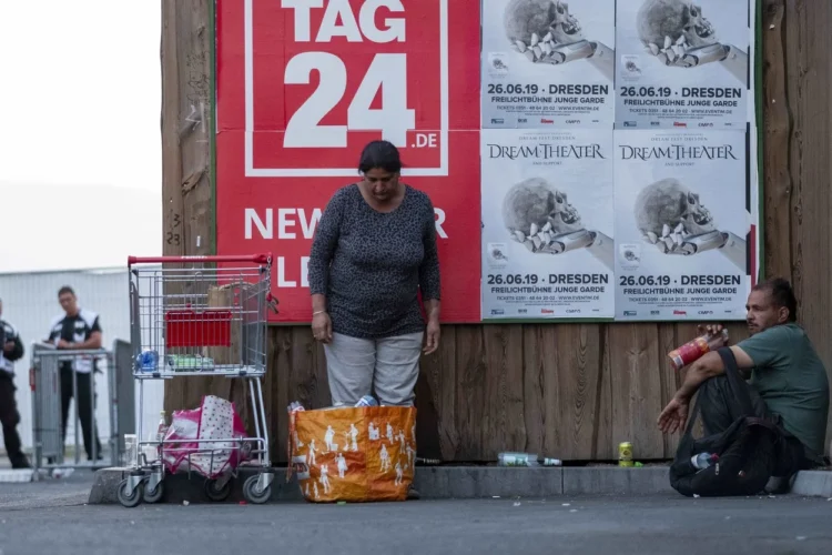 Ai 50 de ani sau mai mult? Gândește-te de două ori înainte de a demisiona