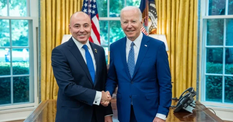 Ambasadorul României în SUA, Andrei Muraru: Oameni aplică pentru vize fără să știe riscurile