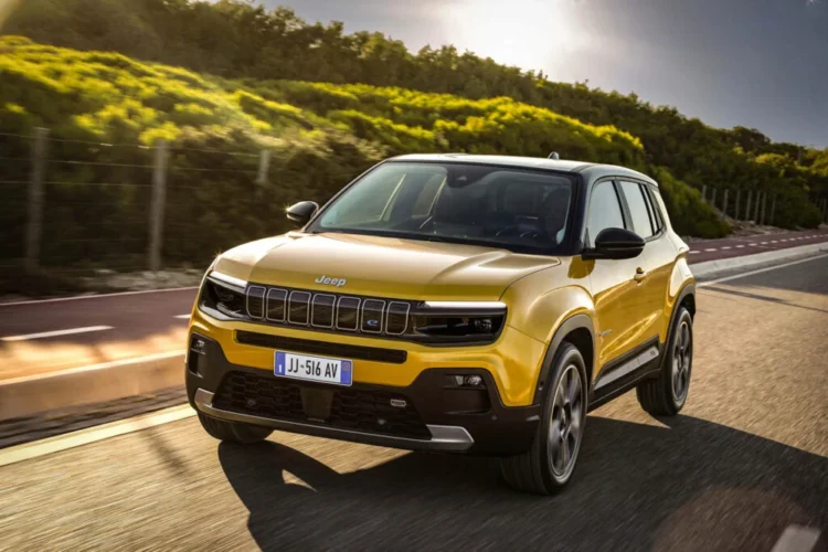 SUV-ul electric Jeep Avenger este “Mașina Anului 2023 în Europa” SUV-ul electric Jeep Avenger este “Mașina Anului 2023 în Europa”