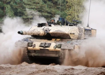 Der Spiegel: Germania va trimite Ucrainei tancuri de luptă Leopard 2 și va permite aliaților din NATO să reexporte aceste blindate către Kiev