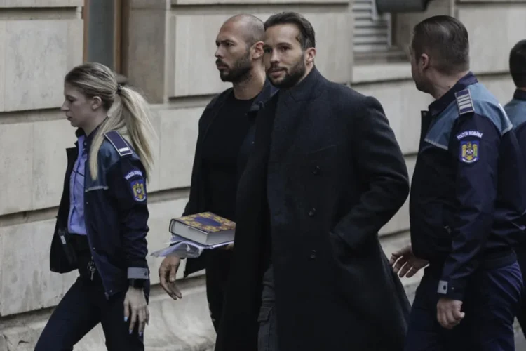 Cum au fost abordate de frații Tate două tinere din România. „Doar un avertisment prietenos” – BBC