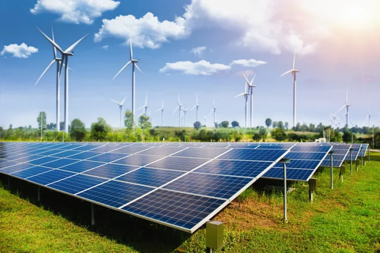 UE vrea să reformeze piaţa de electricitate pentru a reduce costul regenerabilelor UE vrea să reformeze piaţa de electricitate pentru a reduce costul regenerabilelor
